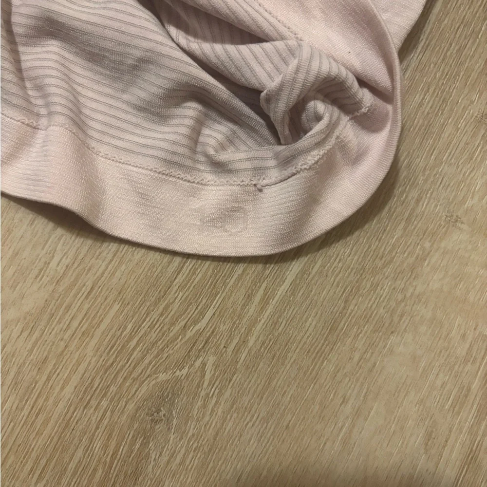 Women's lululemon swiftly tech Light Pink Short Sleeve Top - Picture 3 of 4
